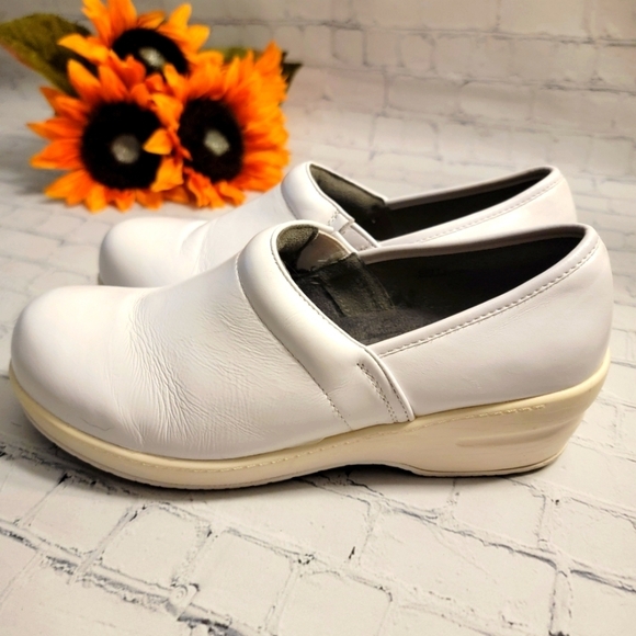 Spring Step White Leather Np Slip Clogs Size 9.5 - Picture 3 of 7
